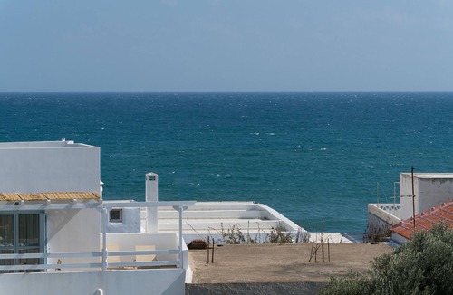Skyros Town Apartment | Perigiali Hotel