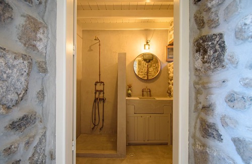 Mandraki House | Perivoli A Traditional Eco-Accommodation in a Private Cultivated Garden