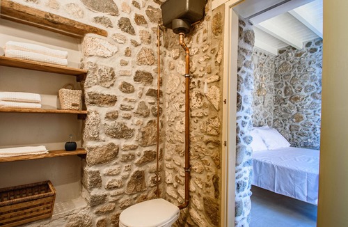 Mandraki House | Perivoli A Traditional Eco-Accommodation in a Private Cultivated Garden