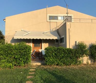 Eresos-Antissa House | Perivoli House B