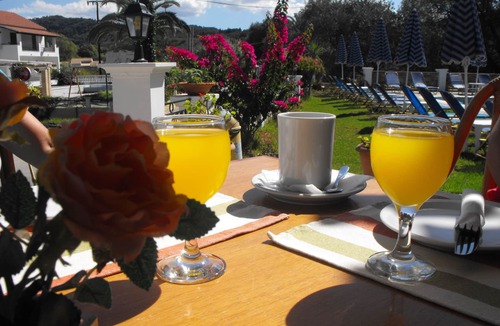 Agios Stefanos Avliotes Apartment | Perros Hotel