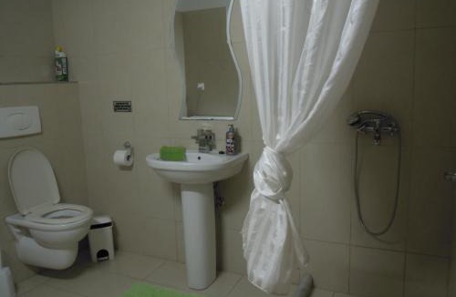 Kamilari Apartment | Petaloudes 2