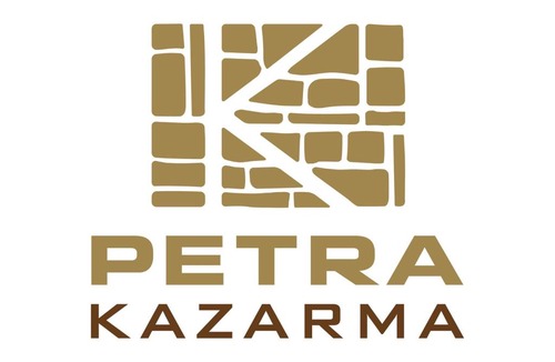 Sipiada Villa | Petra Kazarma