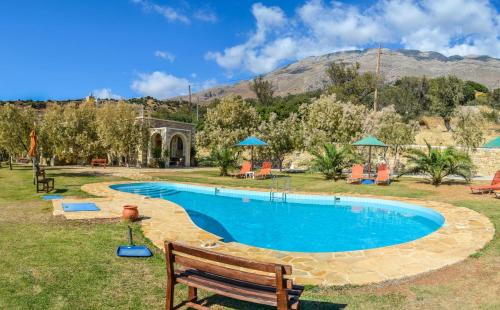 Triopetra House | PETRA-MARE