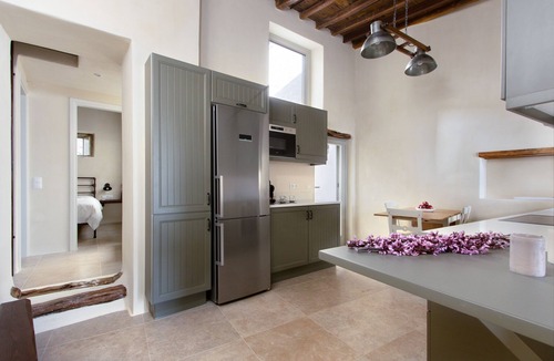 Old Town Naxos Apartment | Petrino - Fully renovated Venetian Kastro apartment with sea views