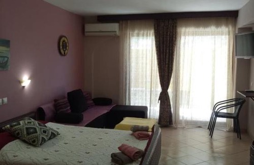 Sarti Apartment | Petrino