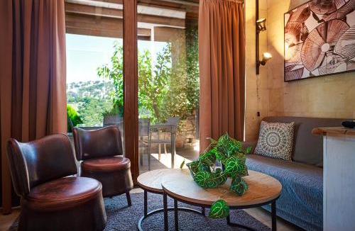 Selakano Apartment | Pezoulia