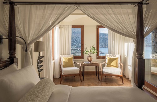 Elounda Hotel | Phāea Blue - Small Luxury Hotels of the World