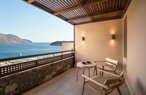 Elounda Hotel | Phāea Blue - Small Luxury Hotels of the World