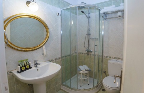 idhra Hotel | Phaedra Hotel