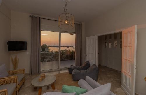 Kiparissia Apartment | Phaos I