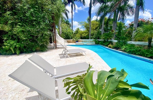 Las Pinas Villa | PIÑAS13 Tropical Holidays in Casa de Campo - 4BDR with private pool and jacuzzi