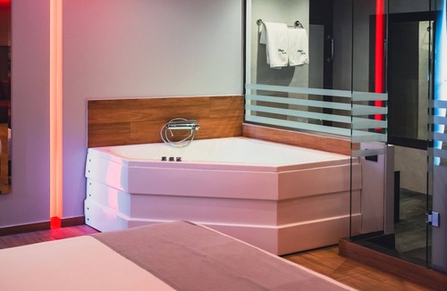 Kifisia Hotel | Pines Hotel