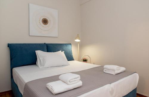 Pasalimani Apartment | Piraeus Passalimani Central up to 5 , near Metro