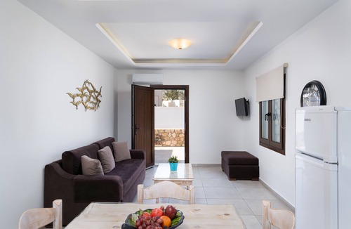 Vothon Apartment | Pithos Apartments