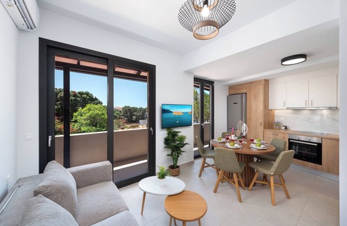 Elounda Apartment | Plaka Center Retreat