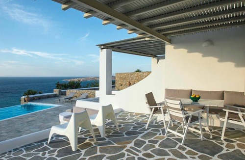 Parasporos Villa | Platinum Paros Villa | 2 Bedroom Villa | Access to Pool & Amazing Sea Views |.