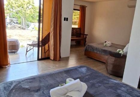 Caticlan Hotel | Plato De Ciudad II