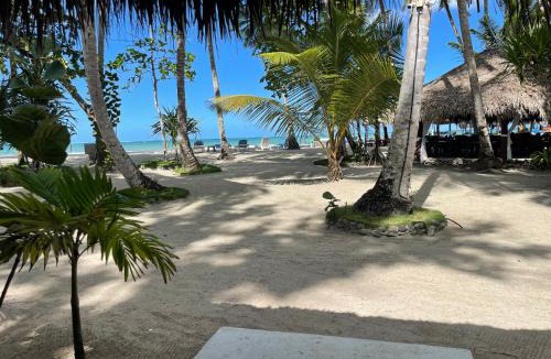 Magante Hotel | Playa Paraiso en Magante