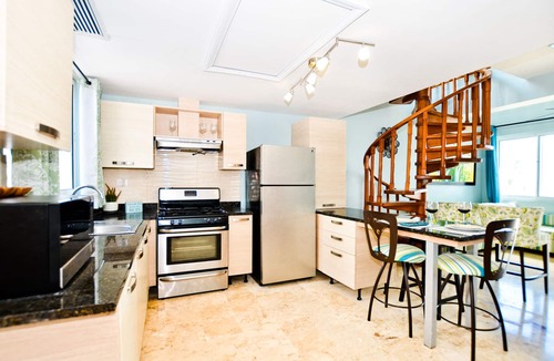 El Cortecito Condo | Playa Turquesa D-402 Premier Beachfront Ocean View with 50mbps Wifi