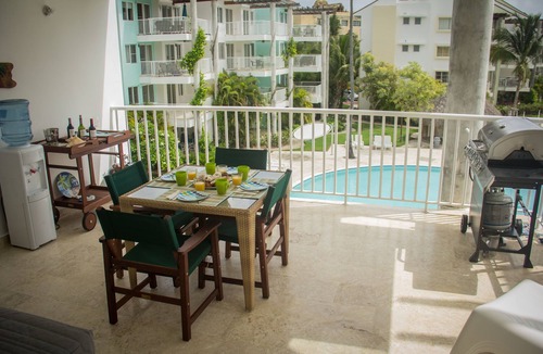 El Cortecito Condo | Playa Turquesa - P-303 - Premier Beachfront Ocean View - 80mbps Wifi