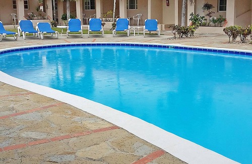 Playa Chiquita Apartment | Pool/billiard/cable TV/WiFi/free shuttle to beach/free breakfast…