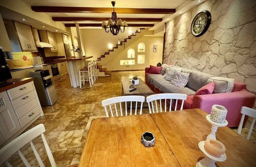 Porto Rafti House | Pool house
