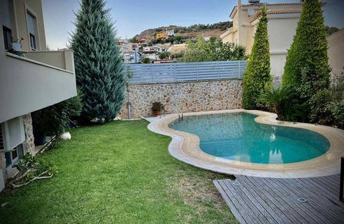 Porto Rafti House | Pool house
