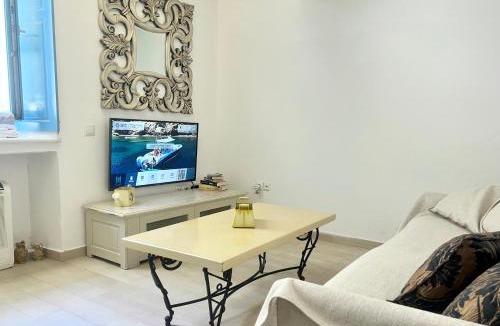 idhra Resort | PortaDelMare deluxe suites