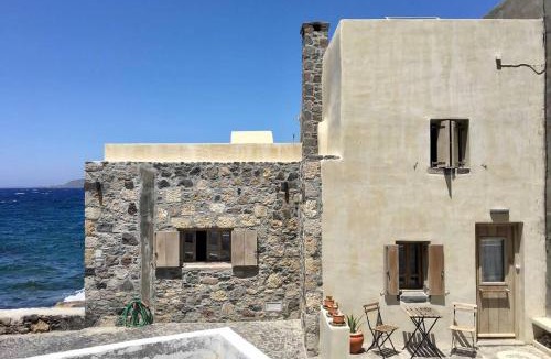 Mandraki House | Poseidon House
