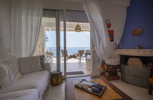 Siviri Apartment | Poseidon Seafront Apartment by RentalsPro