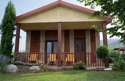 Almopia House | Pozar Park Rooms