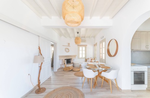 Patmos Villa | Premium Pool Villa for 4 guests
