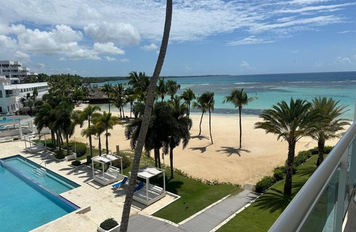 Caribbean Islands Apartment | Presidential Suites in Boca Chica in front of the beach