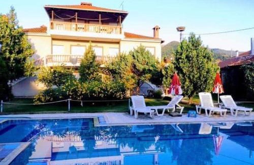 Lefkonas Apartment | Prespa Resort & Spa