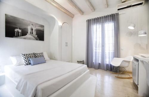 Emporio Hotel | Privée Santorini