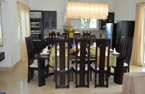 San Francisco de Macoris Villa | Private 5 BR Villa Getaway with Resort Amenities