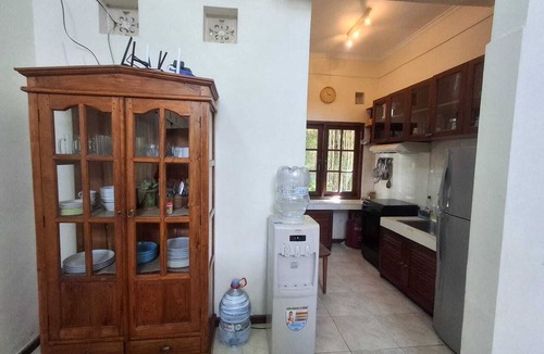 Kerobokan House | Private 3-bedroom house with tropical garden and pool