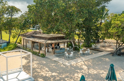 Los Maestros Villa | Private Pool! Fresh Villa at Green One 17A