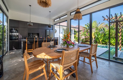 Ungasan Villa | Private Pool | Three Bedrooms | Near Beaches