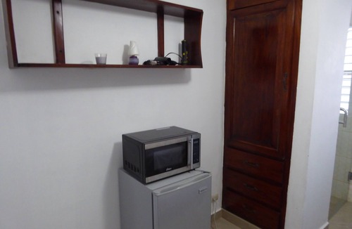 Barrio Las Yaguitas Apartment | Private Room with Kitchen and Laundry