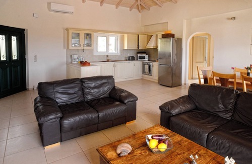 Kateleios Villa | Private Villa, 3 bedrooms/2 bathrooms in Katelios. Pool, gardens, BBQ
