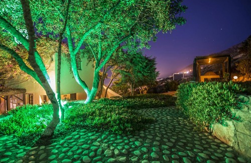 Piskopiano House | Private Villa Full View for up to 10 Vacationers