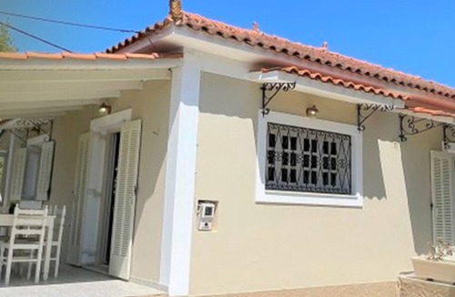 Drosia Villa | Private Villa inside an olive grove - 100m from the sea