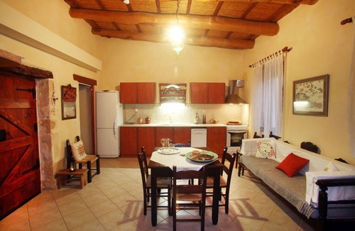 Exopoli Villa | Privet Villa very quiet area, Ideal to explore west Crete.