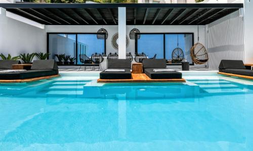 Paraga Villa | Psarou Black Villa 2