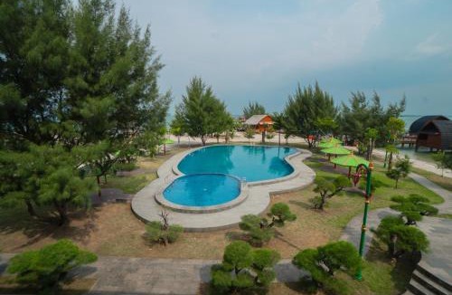 Serang Resort | PULAU LIMA Resort