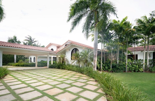 Punta Aguila Villa | Punta Aguila Spectacular 4 Bdr/6 Bath Free Golf Cart Chef and Waiter Included