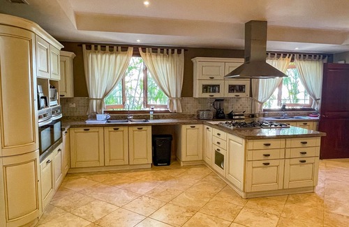 Playa Bibijagua Villa | Punta Cana Cocotal Family Getaway Villa w/4 Master Suites