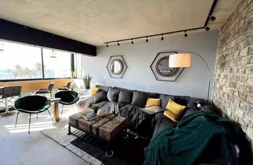 Ciudad Universitaria Apartment | Pura Vida en el Malecon
